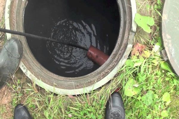 Промывка выпуска из здания